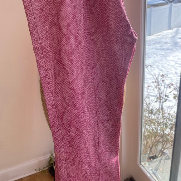 Pink Snake Print BCBG Pants. - Picture 7 of 13